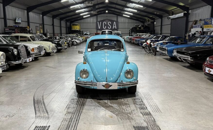 historic racing classic car