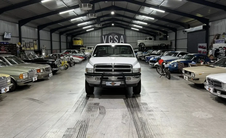 classic car dealer South Africa