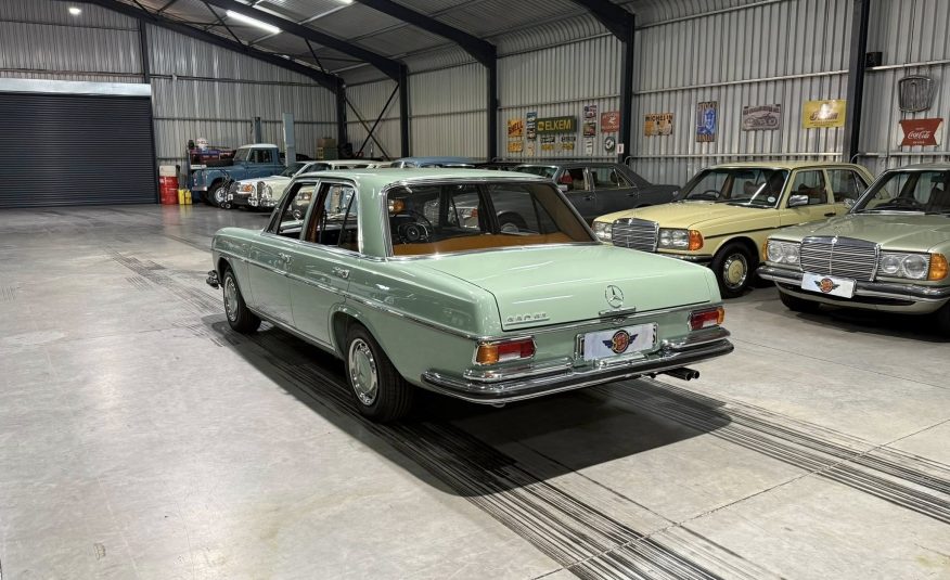 historic grand touring car