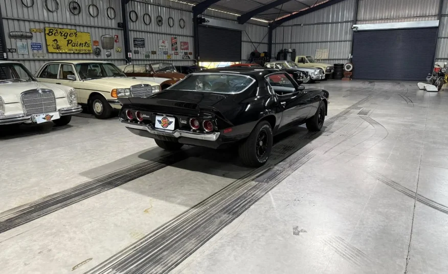 heritage motoring showroom