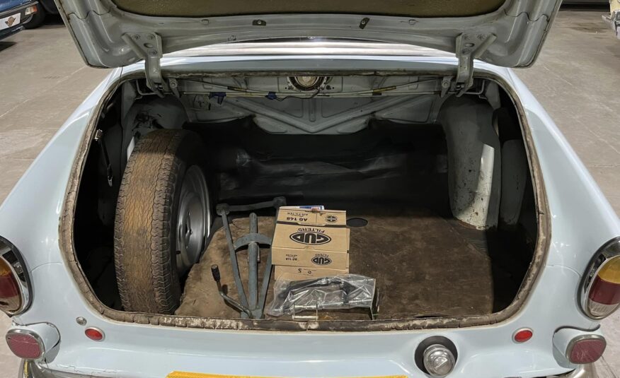 historic racing classic car