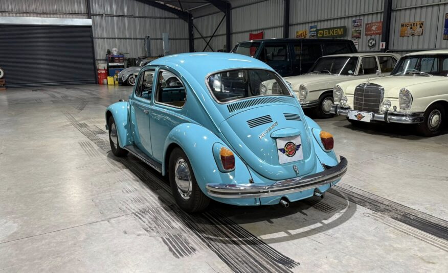 vintage luxury grand tourer