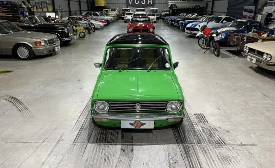 historic racing classic car