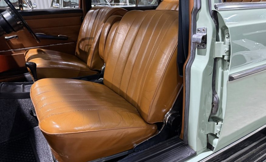 heritage motoring showroom