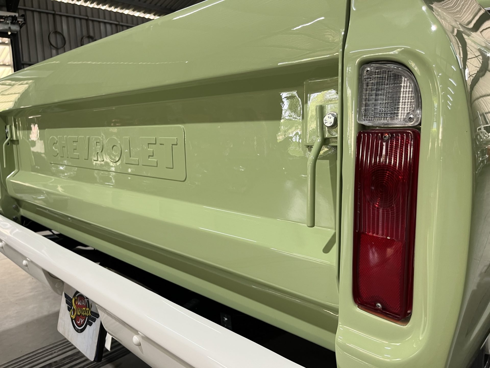 vintage automotive icon