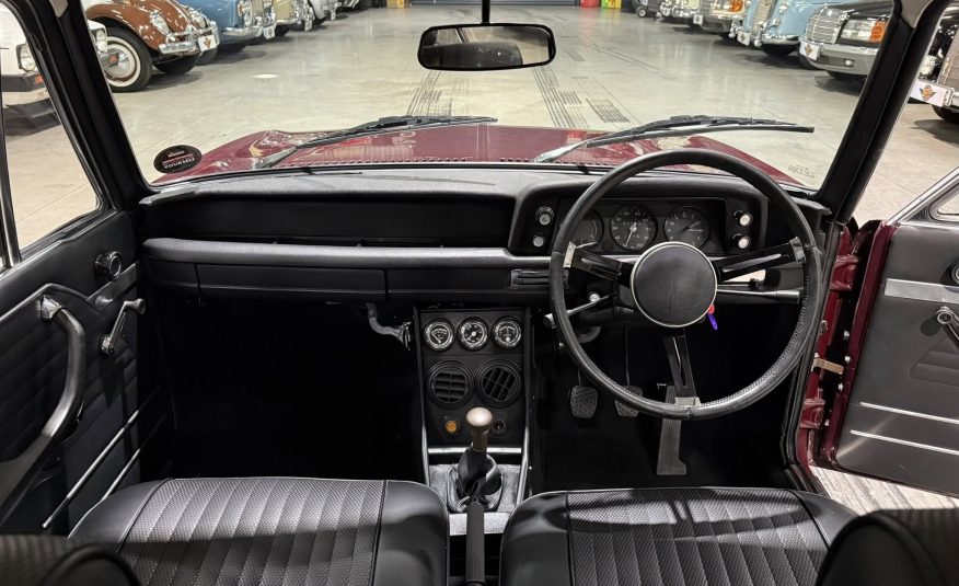 vintage luxury grand tourer