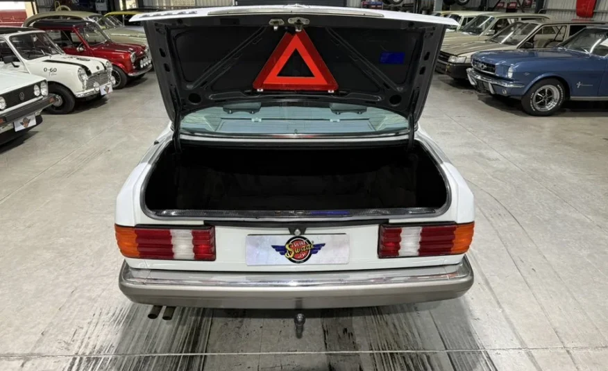 vintage automotive icon