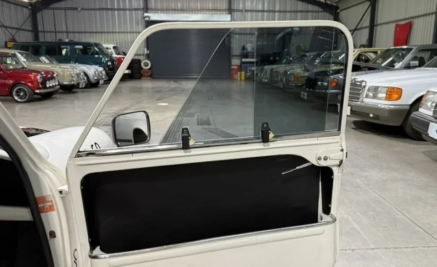 historic racing classic car