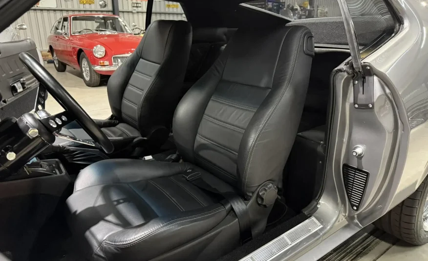 vintage automotive icon