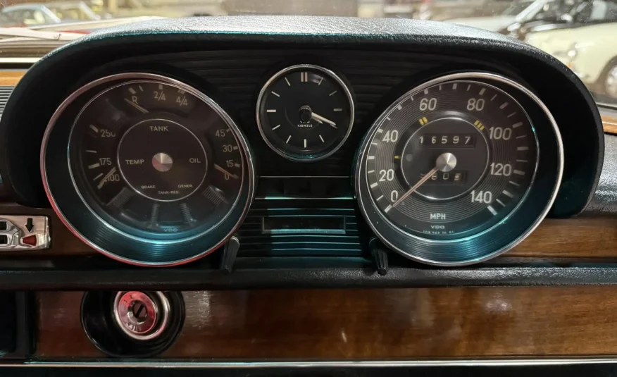 collector edition vintage car