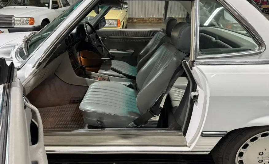 vintage exotic collector car