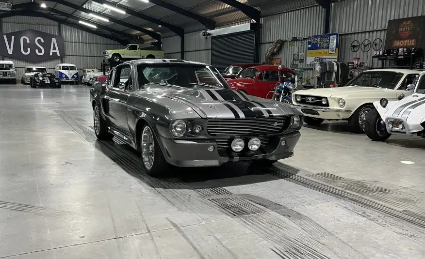 vintage luxury grand tourer