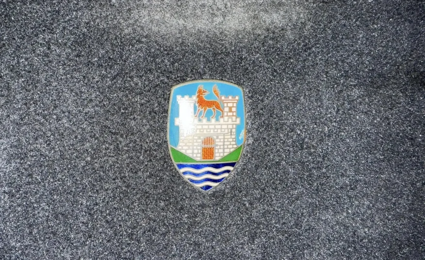 vintage luxury grand tourer