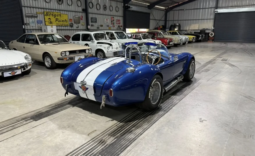 historic racing classic car