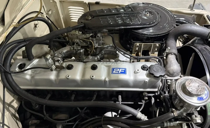 historic racing classic car