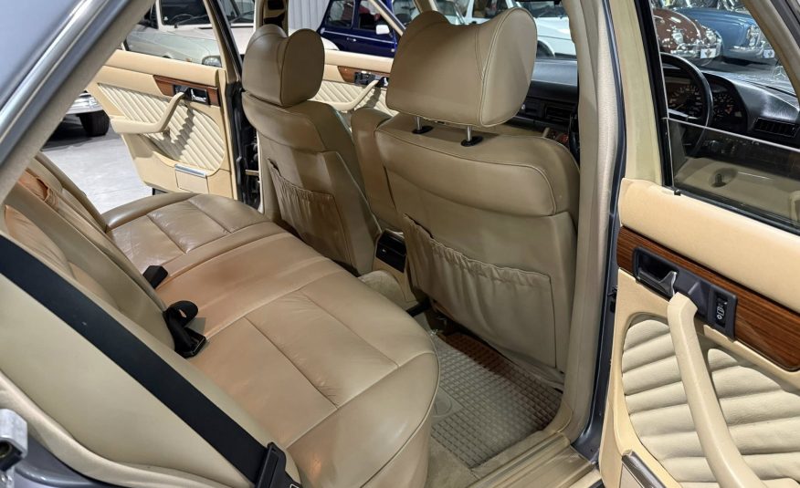 vintage exotic collector car