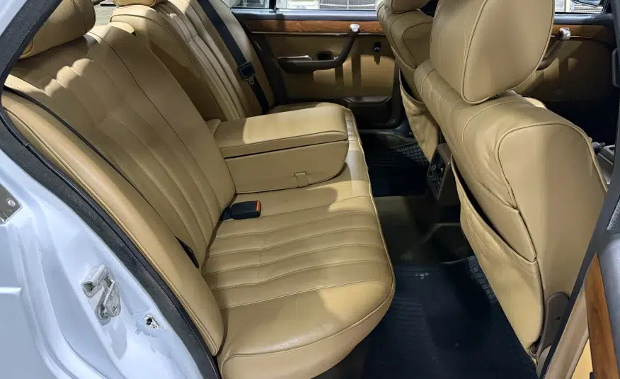 museum collector classic