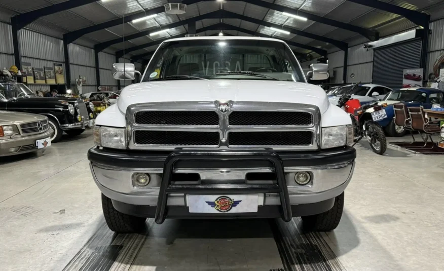 vintage exotic collector car