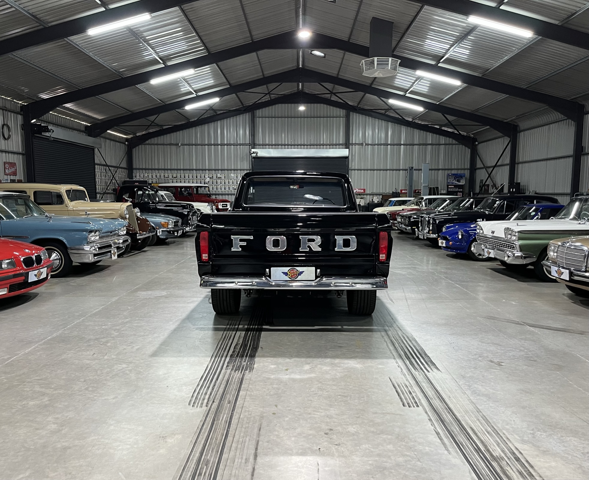 collector edition vintage car