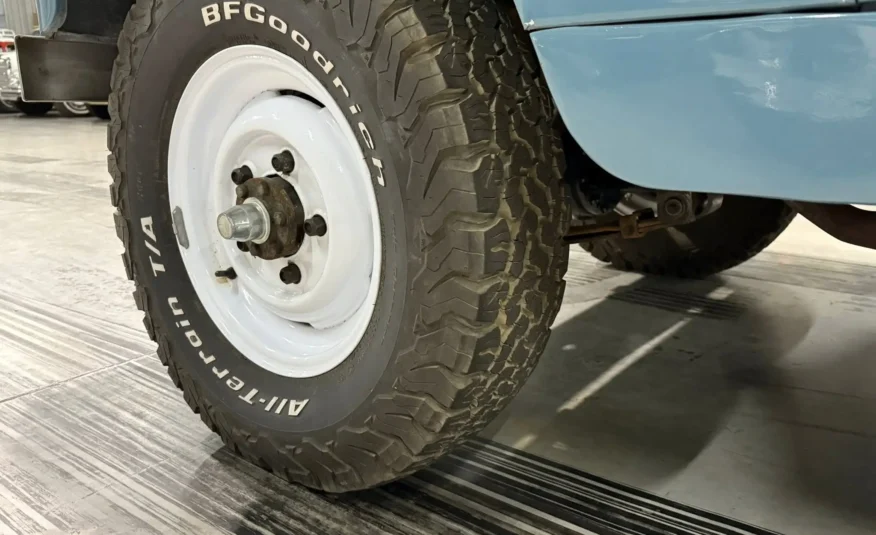 vintage exotic collector car