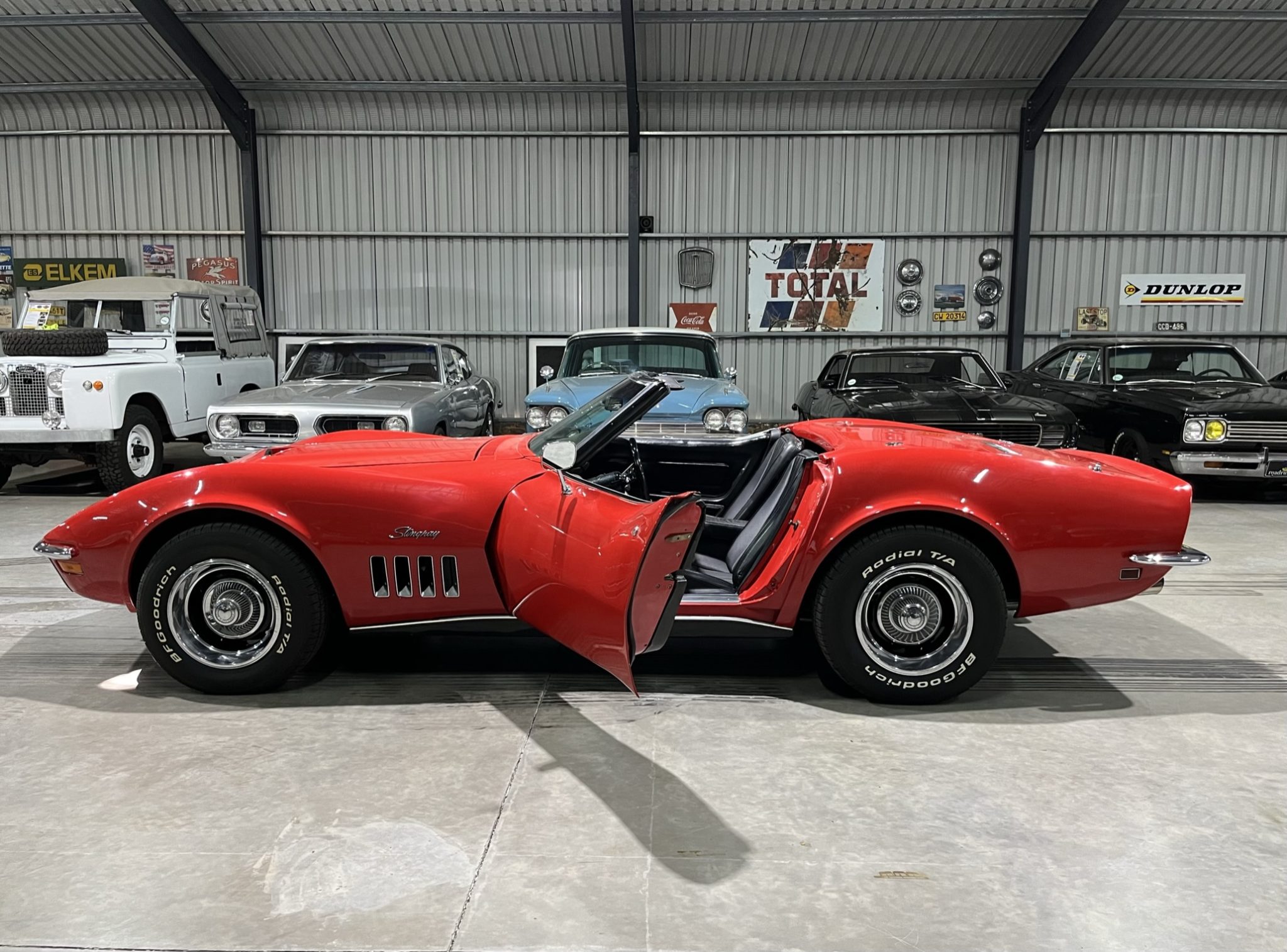 historic racing classic car