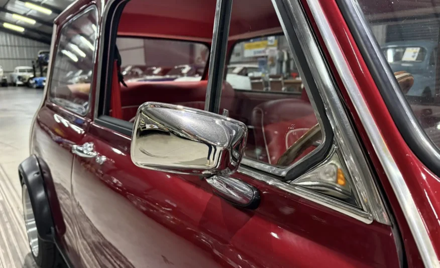 vintage luxury grand tourer