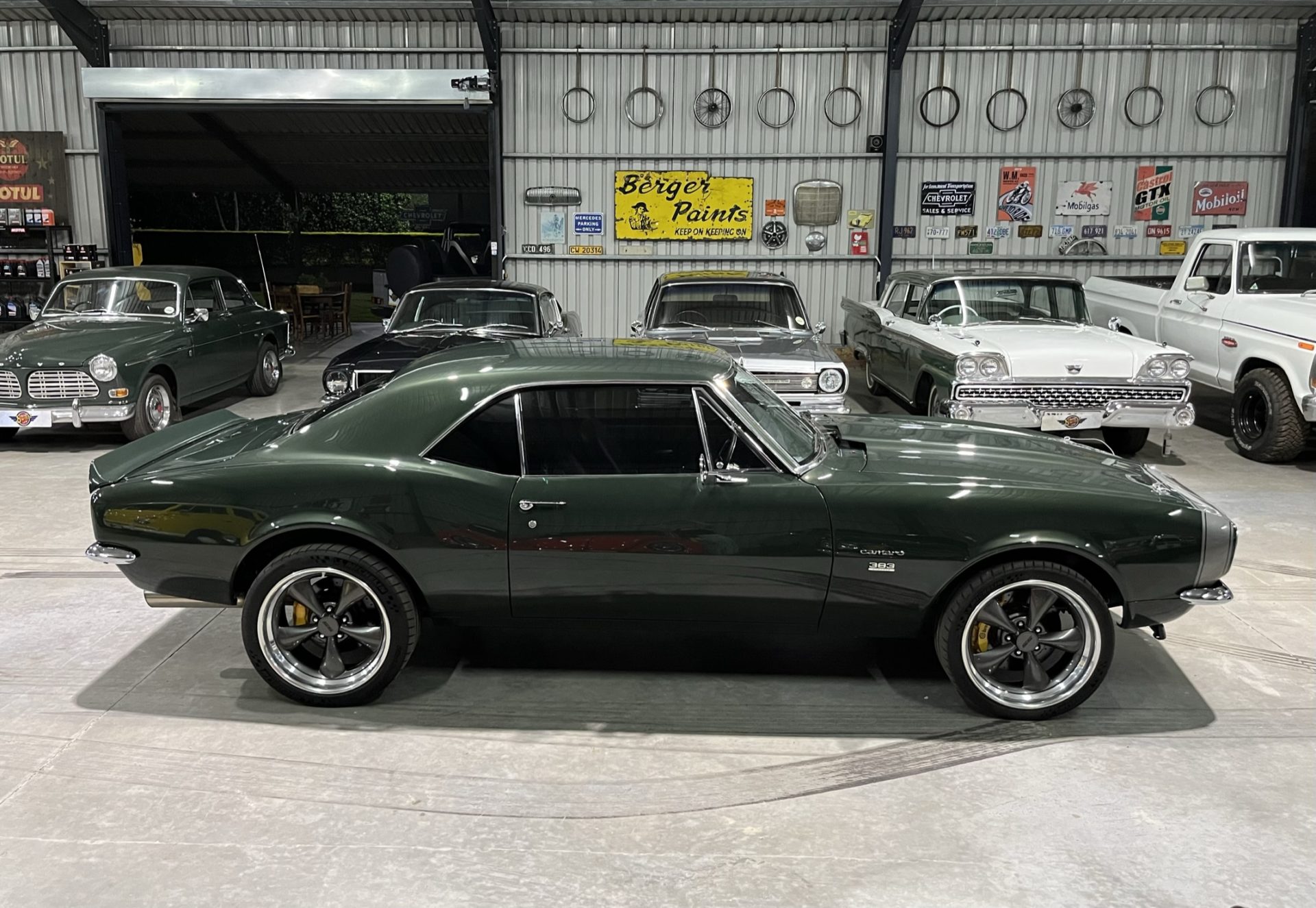 historic racing classic car