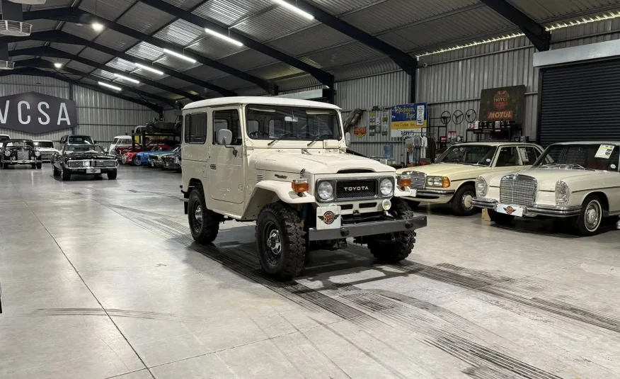 vintage luxury grand tourer