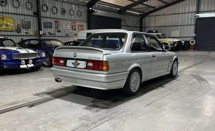 vintage exotic collector car