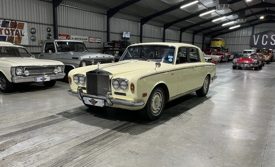 vintage collector automobile