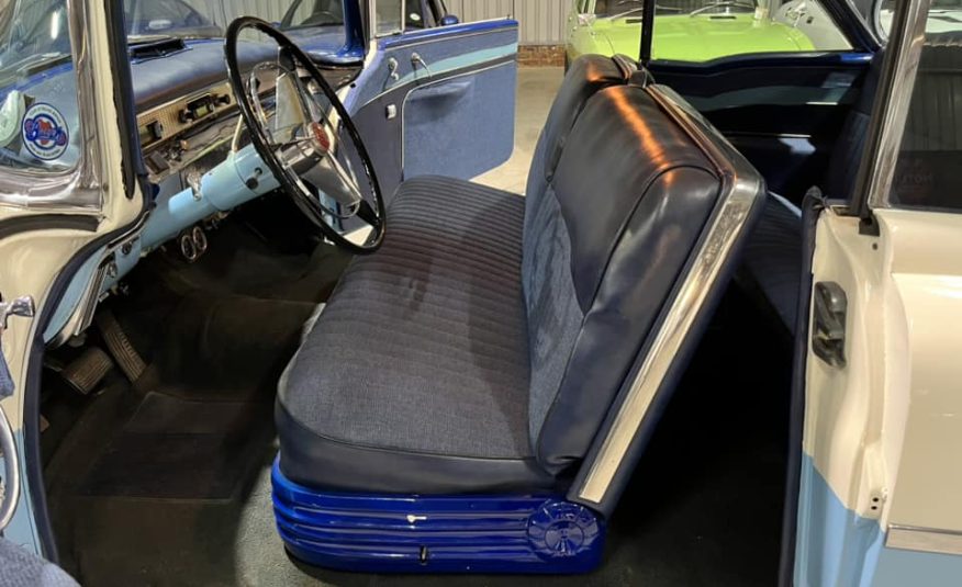 historic racing classic car