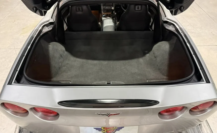 historic racing classic car