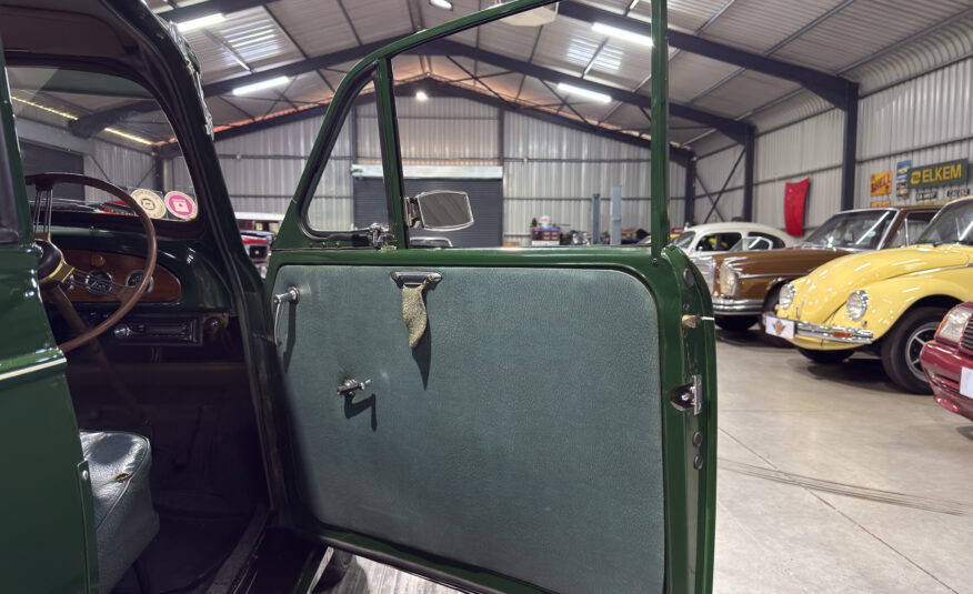 vintage exotic collector car