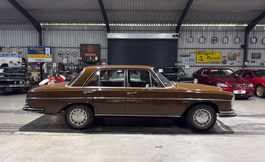 vintage speed icon South Africa