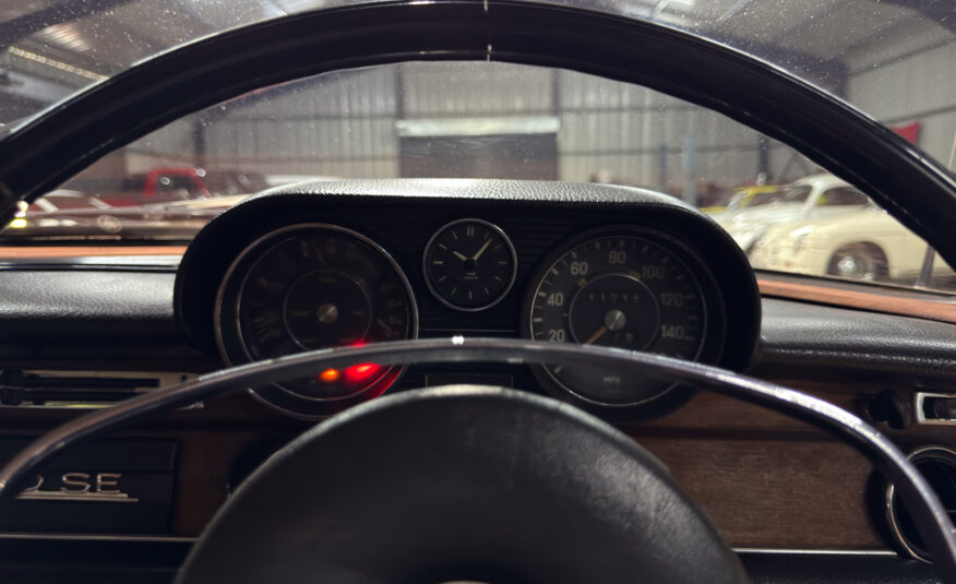 vintage automotive icon