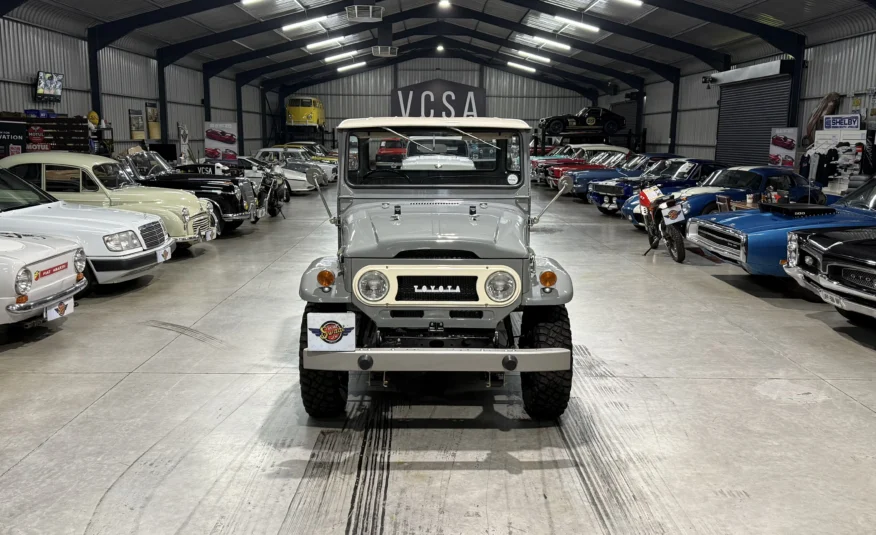 historic racing classic car