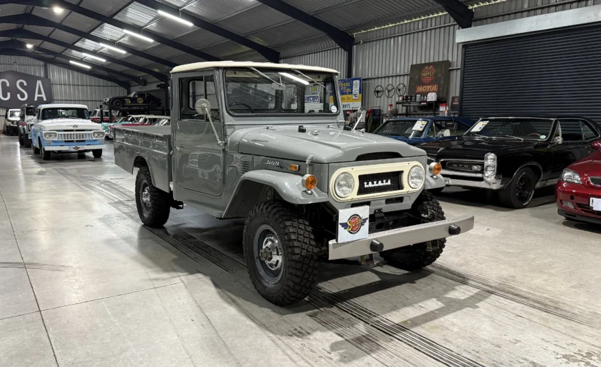 heritage collector sports vehicle