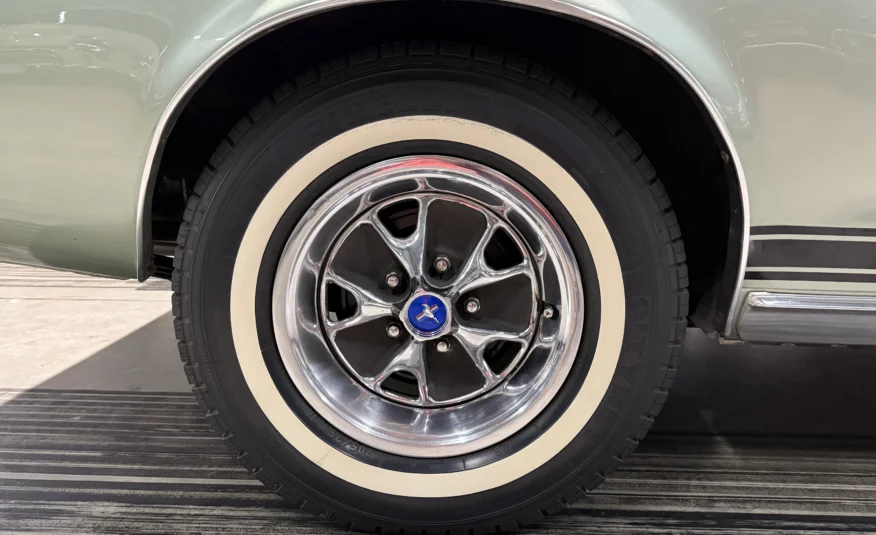 classic V8 coupe South Africa