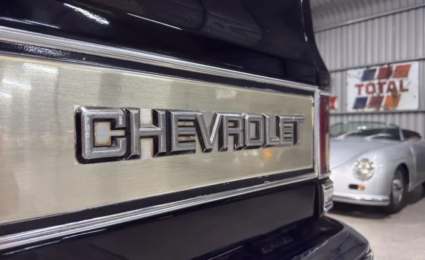 collector showroom sports car